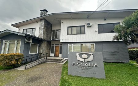 Hombre de 49 años queda en prisión preventiva por intentar matar a su expolola en ataque con cuchillo en La Unión