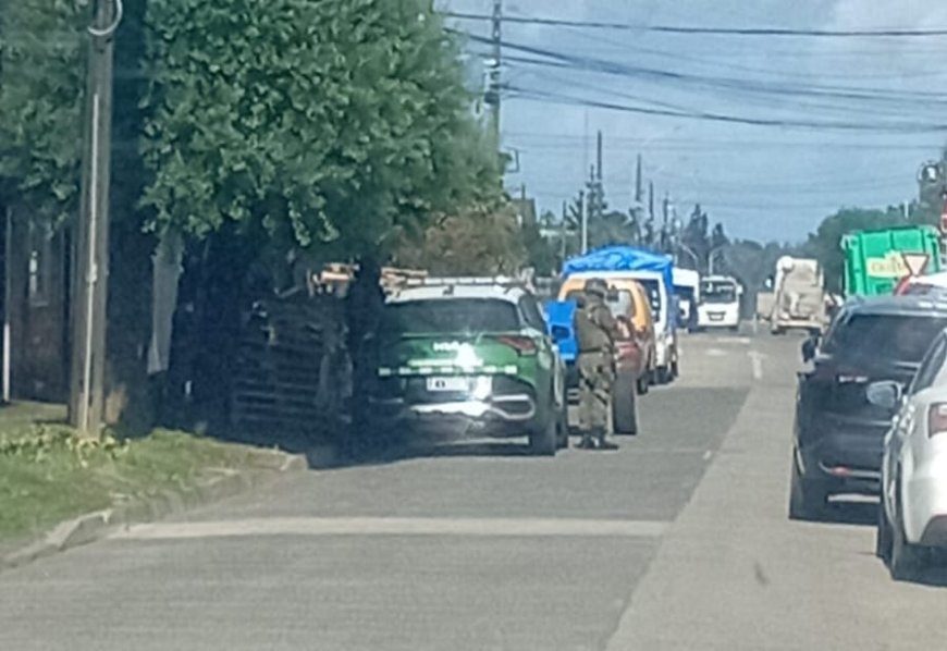 Carabineros OS7 detiene a mujer por microtráfico de drogas en allanamiento en sector La Cantera de Río Bueno