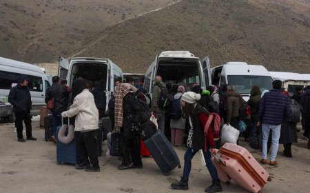 Cientos de iraníes cruzan la frontera hacia Turquía huyendo del conflicto bélico