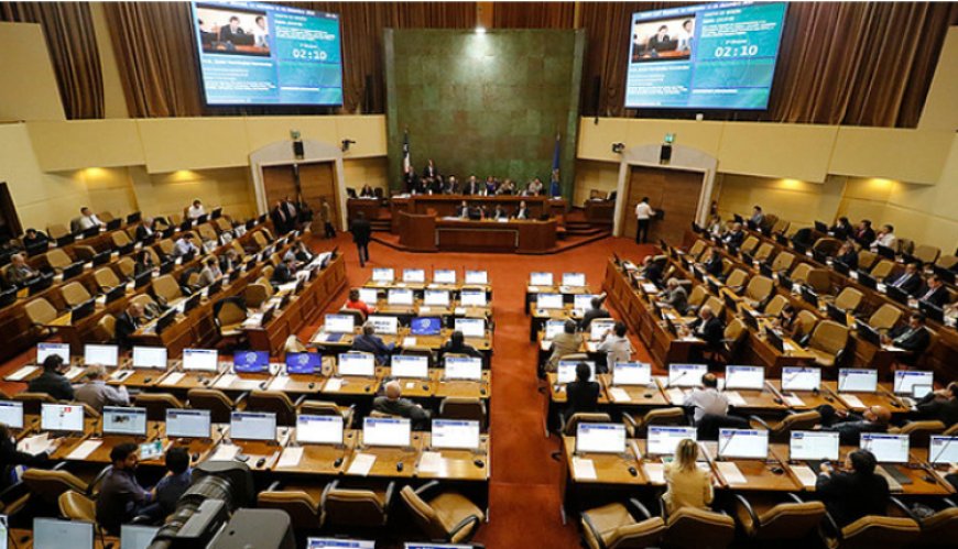 Cámara aprueba proyecto que restringe beneficios fiscales para inmigrantes en situación irregular
