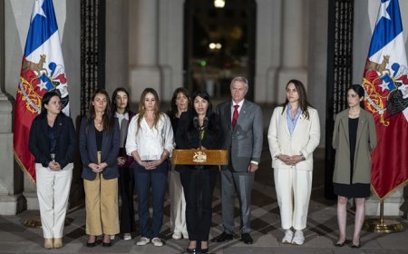 Ministra Lincolao tras agresión en Valdivia: "No tengo miedo" y seguiré visitando universidades