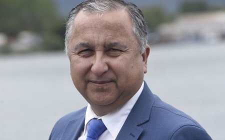 Rector de la UACh se disculpa con el Partido Republicano en carta revelada por The Clinic: "Me tengo que hacer responsable"