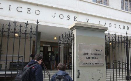 Alcalde de Providencia revela que estudiante detenido en el Lastarria aseguró que "le pagaron" por provocar incidentes