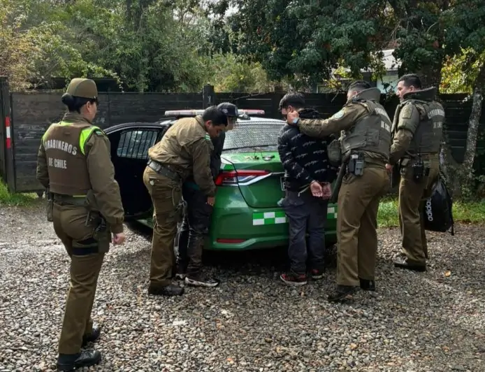 Tres adolescentes detenidos por robo en lugar habitado en Valdivia y se recuperan especies por un millón de pesos