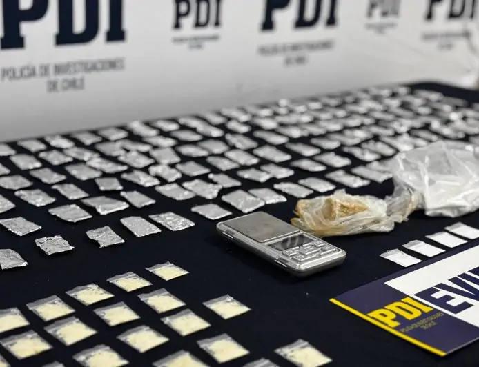 Colombiano irregular es detenido en Quellón con más de 200 gramos de cocaína