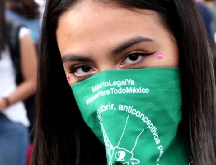 La dictadura de la autopercepción: Cuando la ideología secuestra la ciencia y los derechos de la infancia