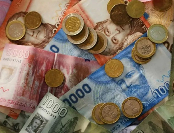 Gobierno y CUT chocan por diagnósticos económicos en tercera reunión por salario mínimo