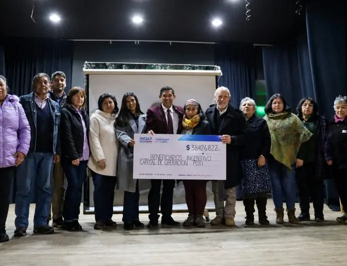 Agricultores indígenas reciben más de 400 mil pesos para capital de trabajo año 2026 en Los Lagos