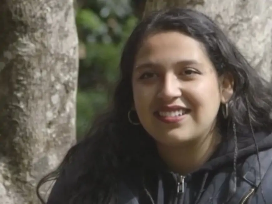 Mujer detenida por ataque a ministra Lincolao milita en las Juventudes Comunistas y fue presidenta de la FEUACH