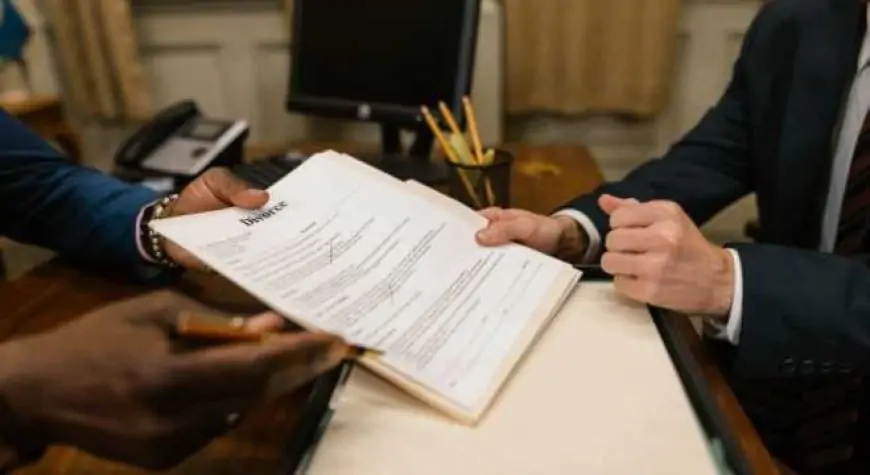 Nueva ley permite que una docena de trámites ya no requieren pasar por notarías y se podrán hacer desde casa