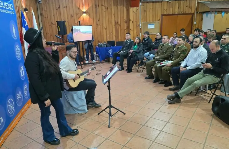 Municipio de Río Bueno conmemoró Día del Trabajador con reconocimiento a funcionarios y empresarios locales