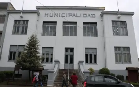 Cuatro de seis concejales de La Unión rechazaron becas municipales por presunta irregularidad