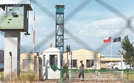 Gendarmería confirma traslado de tres reos comunes desde ex Punta Peuco a otros recintos por "petición voluntaria"