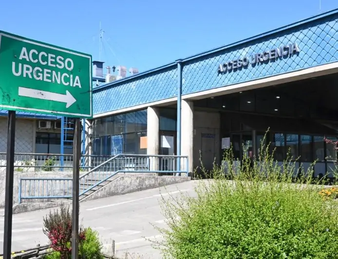 Fiscalía Macrozona Sur investiga muerte de mujer mayor de edad que ingresó sin vida al hospital de Castro durante la madrugada