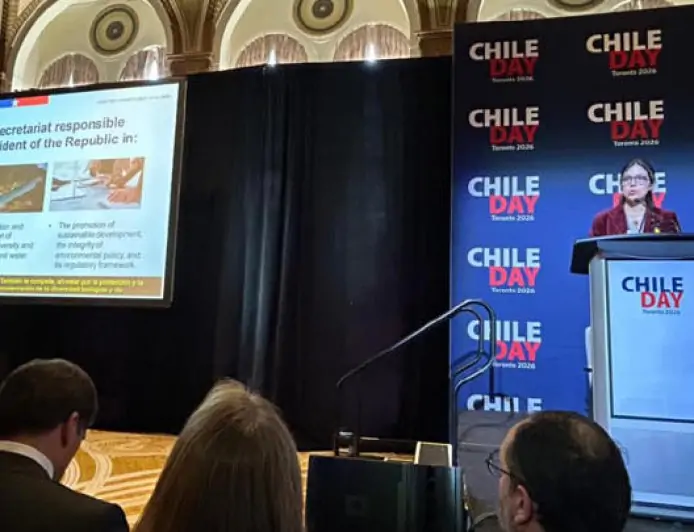 Ministro Quiroz lidera despliegue en Chile Day de Toronto para atraer inversiones y potenciar imagen de Chile en el extranjero