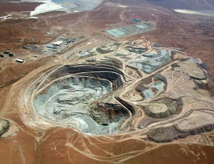 Tribunal Ambiental revoca RCA de proyecto minero de Collahuasi por US$3.200 millones en Tarapacá tras acoger reclamos de comunidades indígenas 
