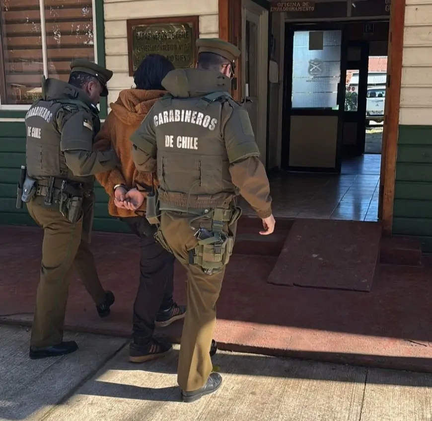 Motociclista es detenido en Río Bueno tras ser sorprendido con vehículo robado en Puerto Montt
