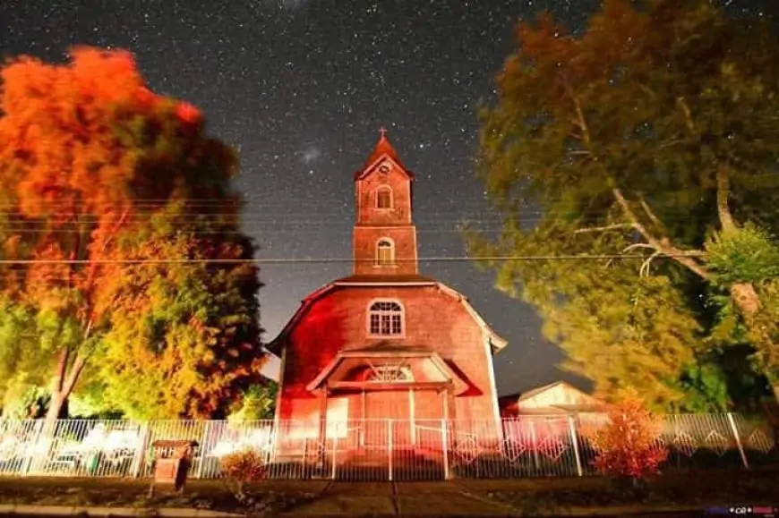 Municipio de Paillaco publica licitación por más de $2.700 millones para restaurar la iglesia católica de Reumén