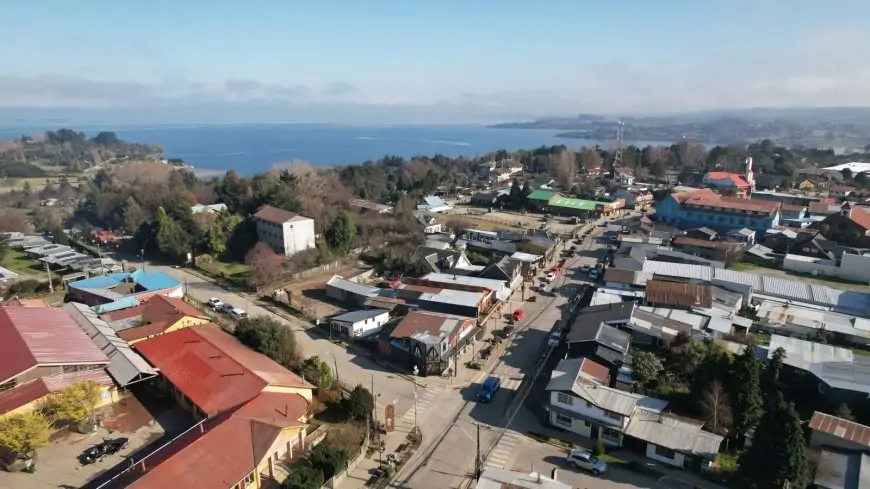 Municipalidad de Futrono obtiene más de $606 millones del Gobierno Regional para luminarias y mejoramiento de cancha en Curriñe