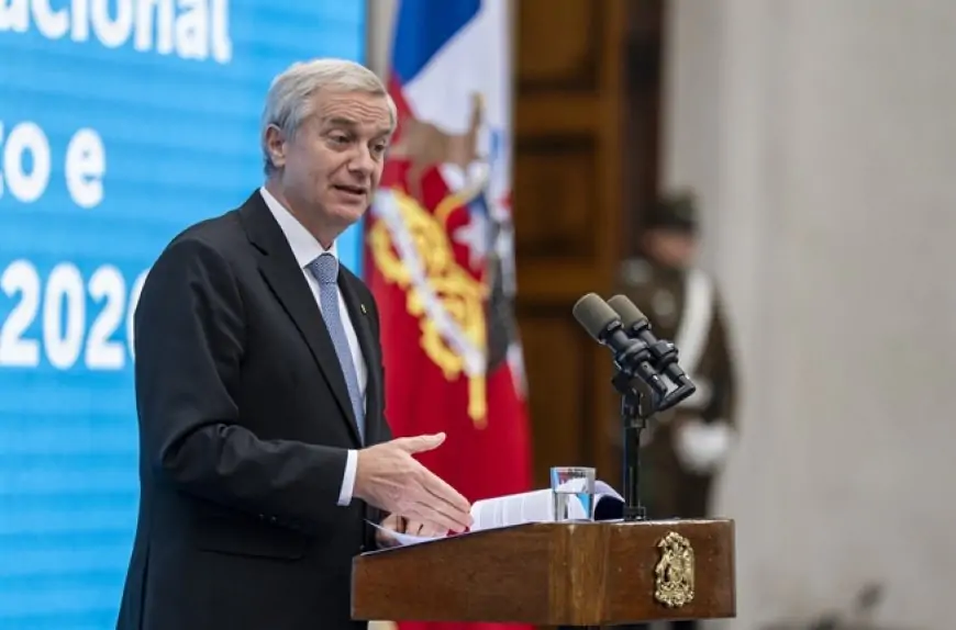 Encuesta Cadem: rechazo al Presidente Kast llega a 53% y 44% cree que debería usar Cuenta Pública para reconocer errores