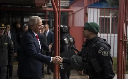 Presidente Kast firma acuerdo para acelerar plan que proyecta 20 mil nuevos cupos penitenciarios en 16 recintos del país