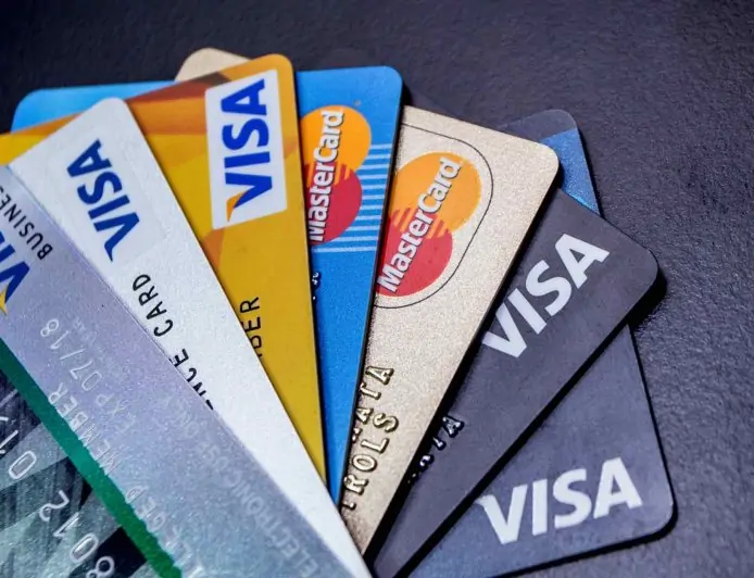 Hoy comienza a regir nueva fórmula para pago mínimo de tarjetas de crédito en Chile