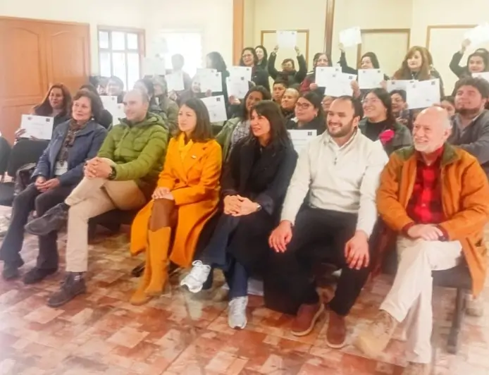 Seremi de la Mujer anuncia mesa por natalidad y destaca egreso de “Mujeres Jefas de Hogar” en Río Bueno 