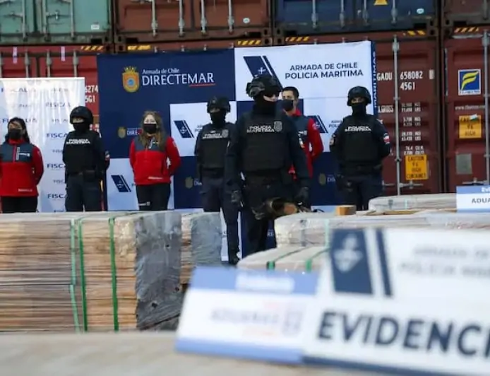 Histórico golpe al narcotráfico: Armada incauta más de 100 toneladas de droga avaluados en $5.192 millones