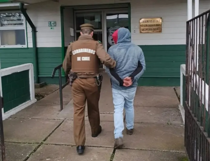 Carabineros detiene en Paillaco a sujeto buscado por abigeato y con orden de arresto por pensión alimenticia