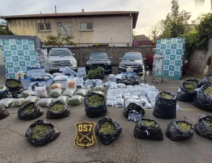 Carabineros incauta 536 kilos de marihuana y desarticula organización criminal en Los Ríos con detenidos en tres regiones