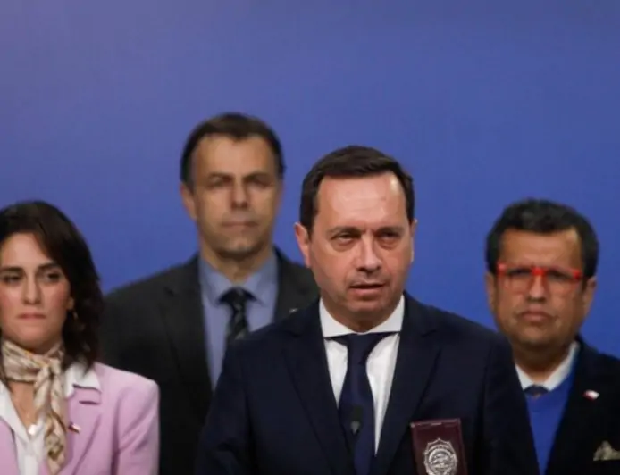 Gobierno confirma hallazgo de 33 de los 64 niños haitianos alertados por Contraloría: "Tenemos resultados"