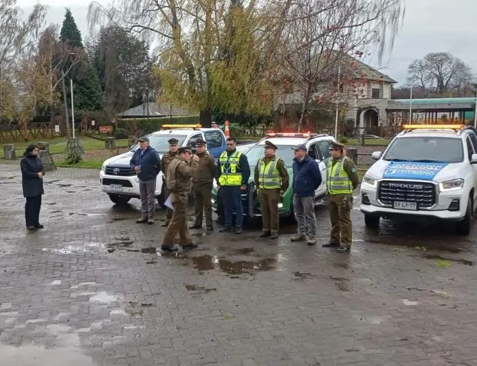 Dos detenidos dejó operativo de Carabineros y Seguridad Pública de Futrono con 132 controles vehiculares durante el fin de semana