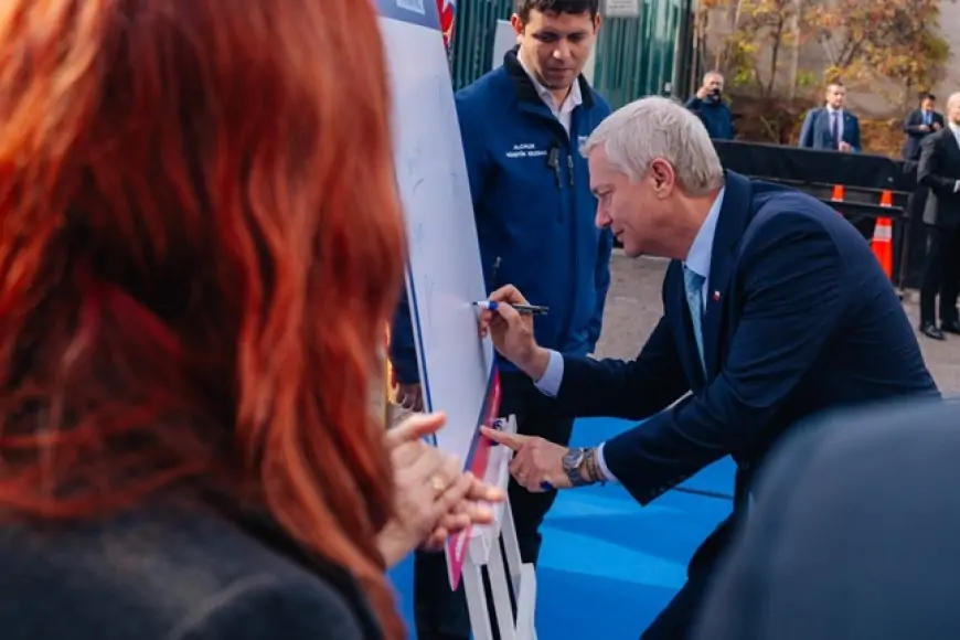 Presidente Kast firma proyecto de Responsabilidad Parental para hacer exigible el deber de cuidado de padres y cuidadores