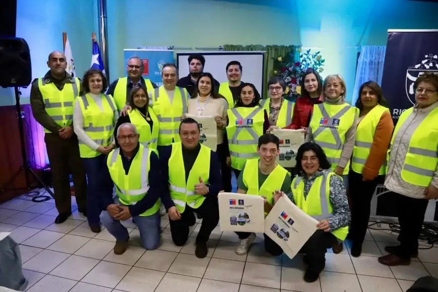 Municipalidad de Río Bueno inaugura 18 puntos de luminarias urbanas y rurales con fondos de la Subsecretaría de Prevención del Delito