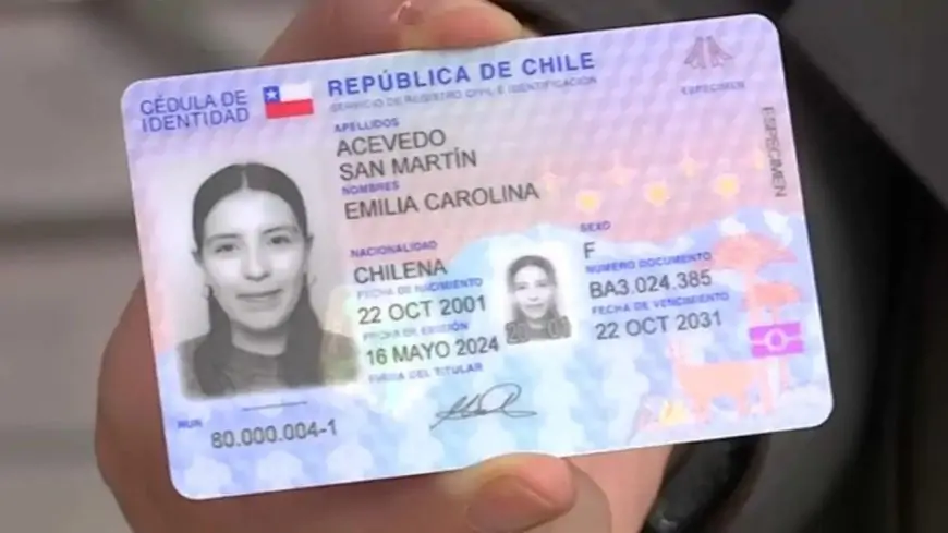Registro Civil entregó cédulas con residencia definitiva a solicitantes de refugio durante seis meses