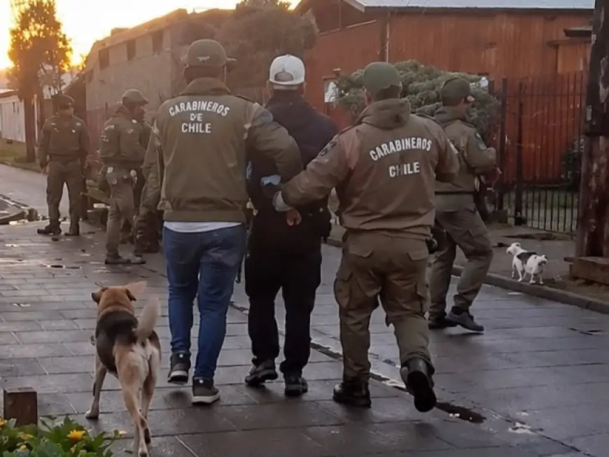 Carabineros detiene a tres personas por robo con intimidación y receptación tras asalto a camión en La Unión