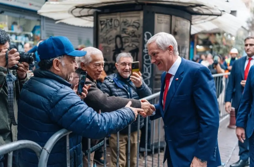 Encuesta Criteria: aprobación de Presidente Kast se ubica en 39% y Arrau es el ministro mejor evaluado