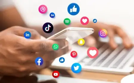La política chilena está en X, pero el voto joven está en TikTok