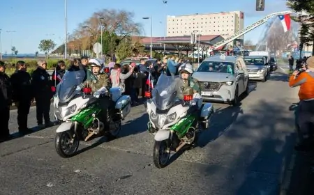 Emotivo homenaje en Puerto Montt al suboficial mayor Marcos Cosme: autoridades y vecinos exigen justicia y seguridad
