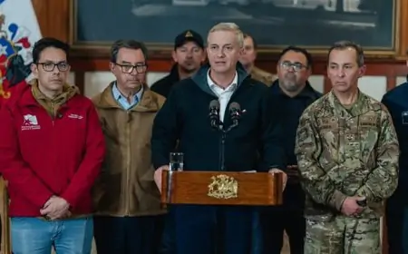 Aprobación de Kast cae a 36% y desaprobación sube a 54%, según Criteria