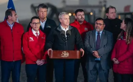 Apruebo de Kast sube a 36% y 99% apoya transparencia en ONG, según B&W