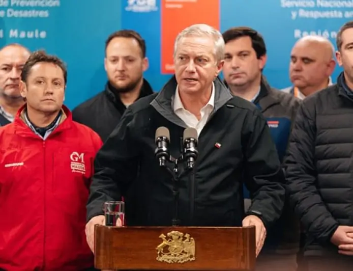 Kast viaja a Magallanes en medio de tensión con Argentina por declaraciones de militar sobre el Estrecho