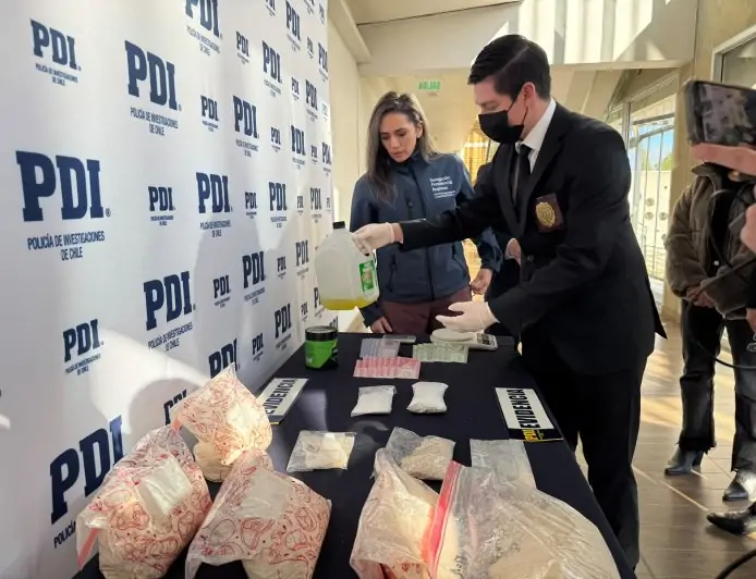 Detienen a 23 personas en Los Ríos, con prófugos capturados y desarticulan laboratorio de cocaína con más de 75 mil dosis
