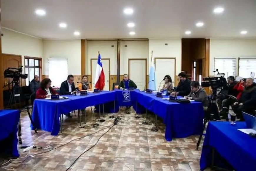 Concejales de Río Bueno autoconvocan a sesión extraordinaria para abordar deuda de $502 millones por arriendo de Casa Machmar