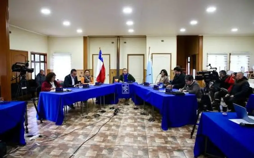 Concejales de Río Bueno autoconvocan a sesión extraordinaria para abordar deuda de $502 millones por arriendo de Casa Machmar