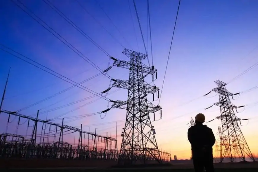 Gobierno prepara decreto de racionamiento eléctrico para evitar cortes de luz y asegurar suministro en todo el país