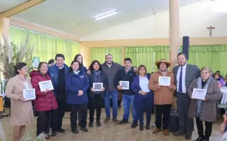 Más de 200 agricultores conmemoran Día del Campesino en La Unión con decreto de emergencia agrícola regional