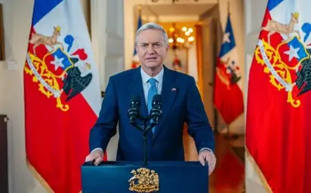 Cadem: aprobación de Kast sube a 40% y plan de seguridad obtiene alto respaldo ciudadano