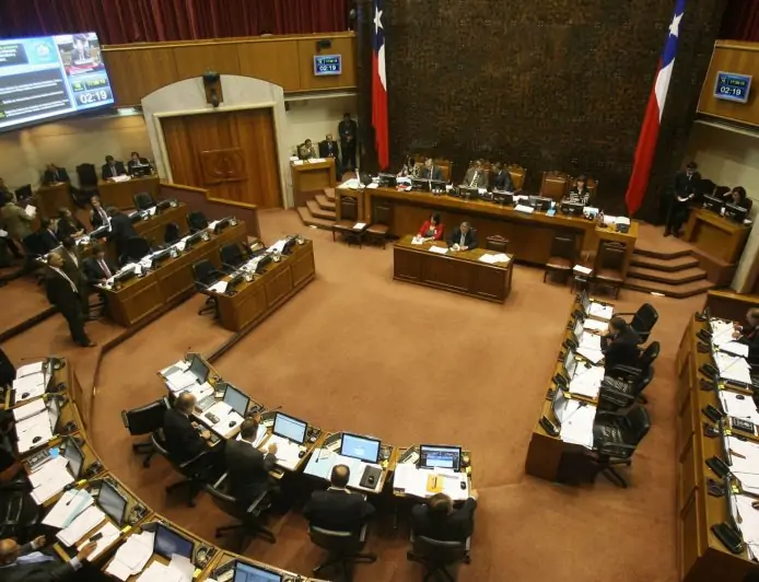 Gobierno presenta veto a tres artículos de megarreforma: anatocismo, olvido financiero y pago a 30 días