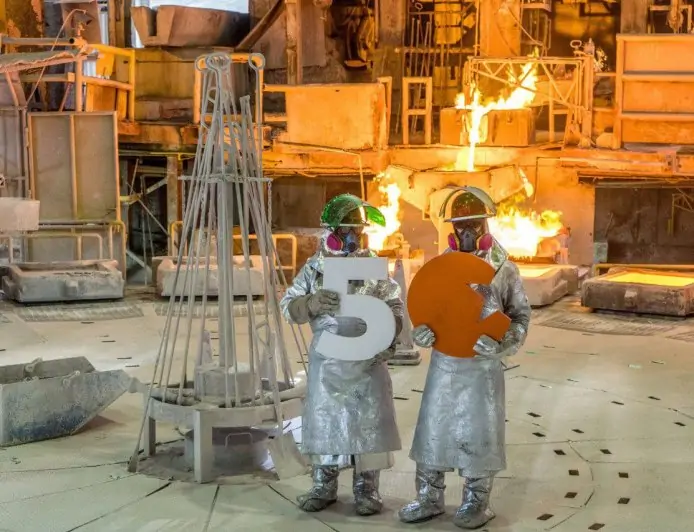 Codelco sanciona a ocho gerentes por sobreproducción irregular y despide a uno sin indemnización